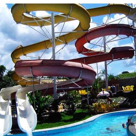 Golden Dolphin Grand Hotel Excelente Caldas Novas Exterior foto